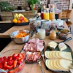 La Jardiniere Oda ve Kahvaltı