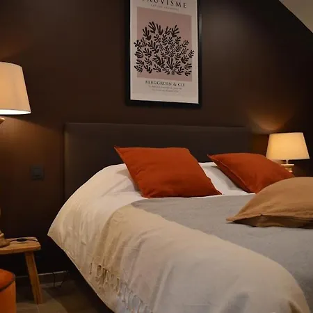 La Jardiniere 3* Érezée