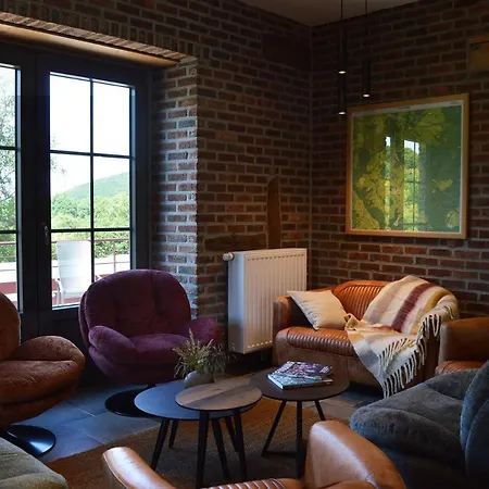 Bed and Breakfast La Jardiniere Érezée