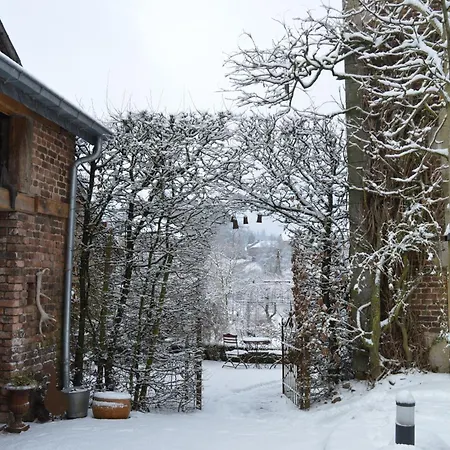 La Jardiniere 3* Érezée